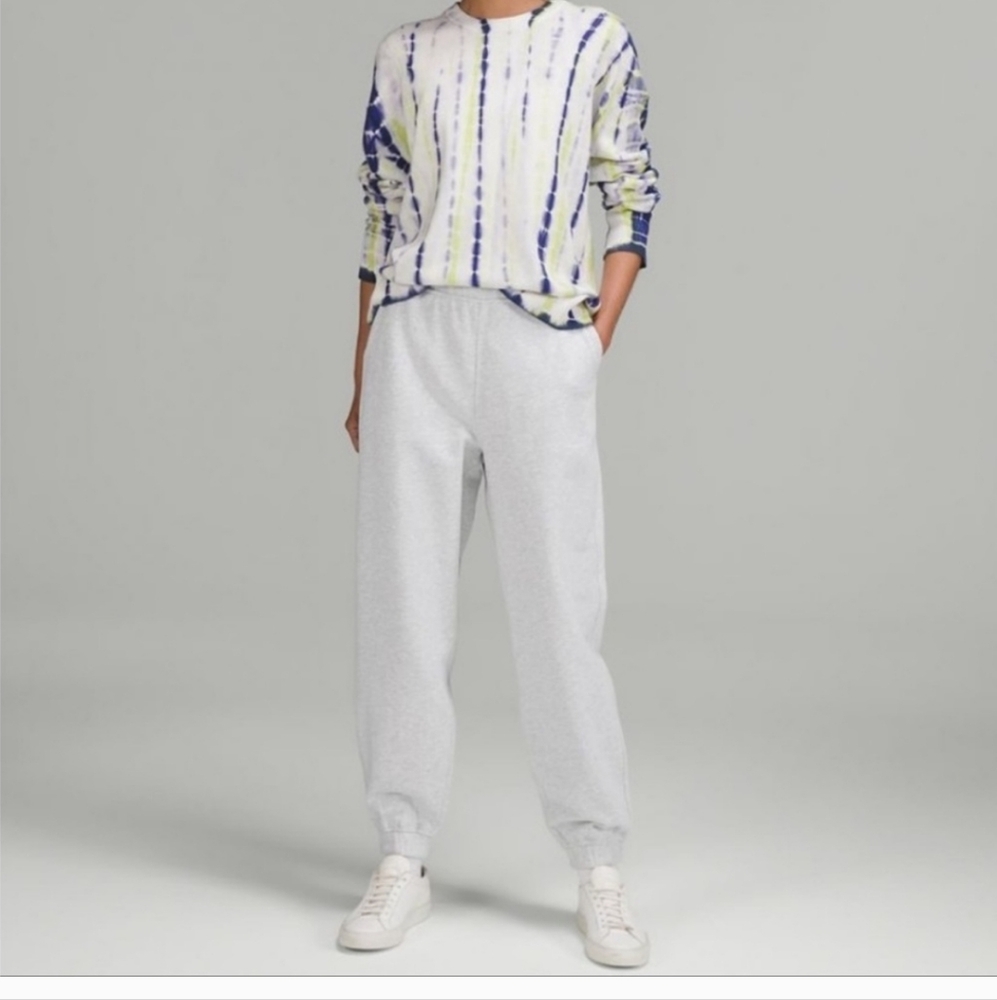 Lululemon Relaxed Sweatpant Jogger